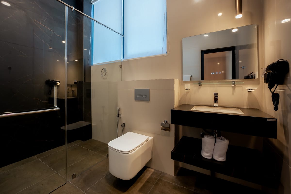 River View Room 3 bathroom